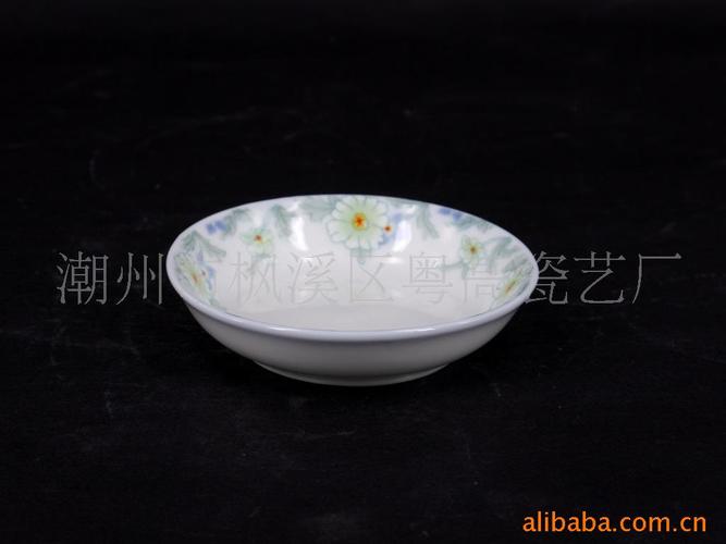 产品描述:我厂是一家具有自行开发研制,生产,销售的日用陶瓷
